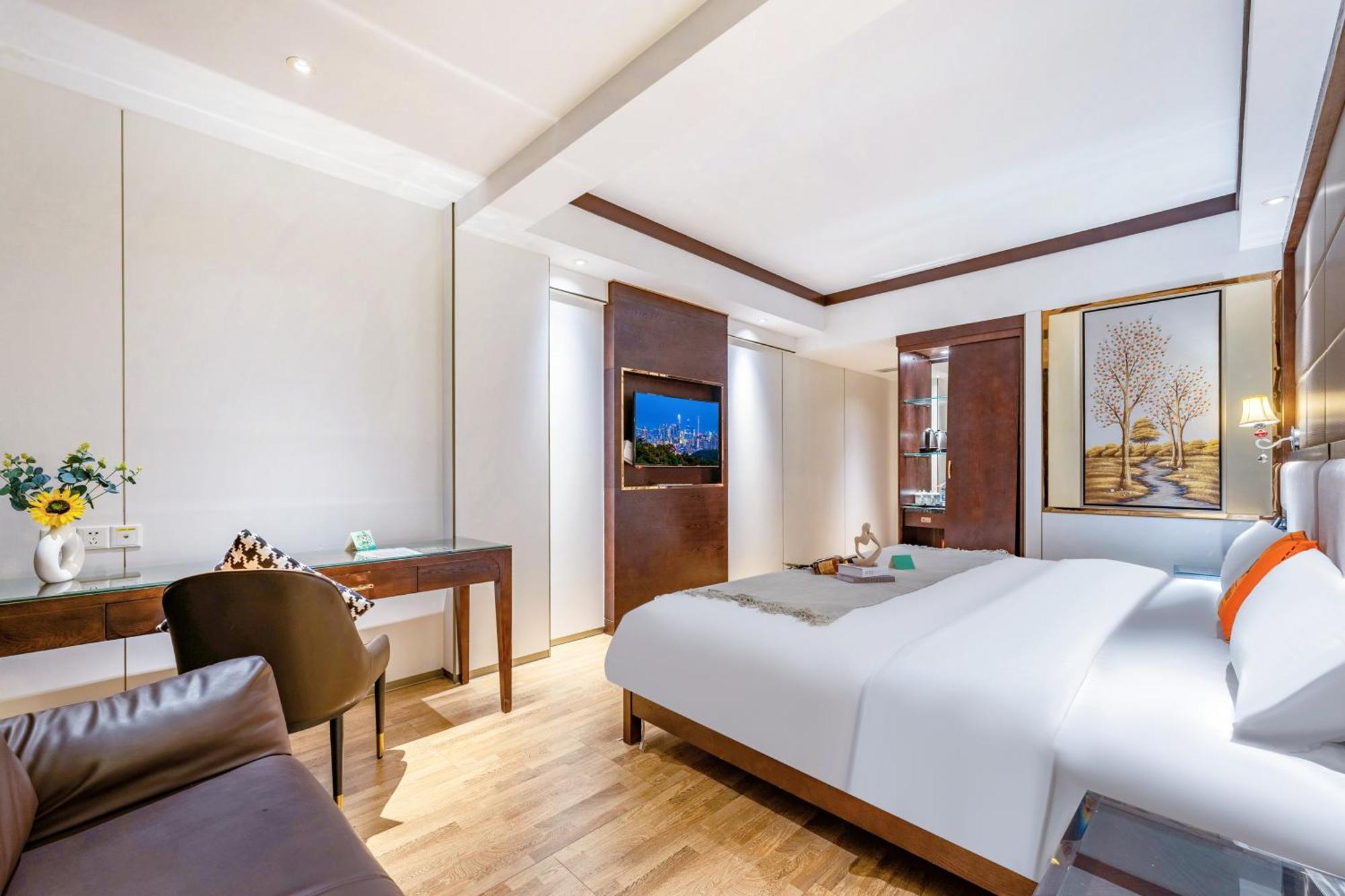 Henghe Selected S Design Hotel - Flagship Store Of Guangzhou Baiyun Railway Station International Convention Center--Reputation Preferred Экстерьер фото